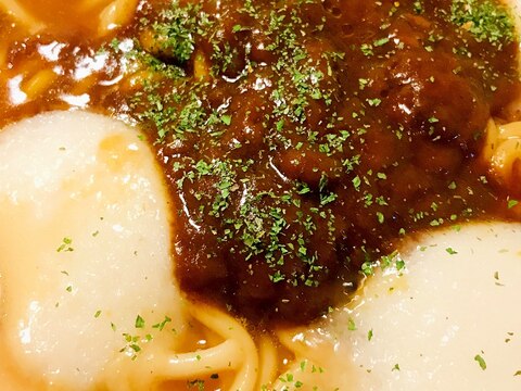 鍋の素＆レトルトカレー●簡単にできるカレーうどん鍋